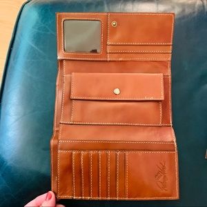 Terresa Heritage wallet by Patricia Nash